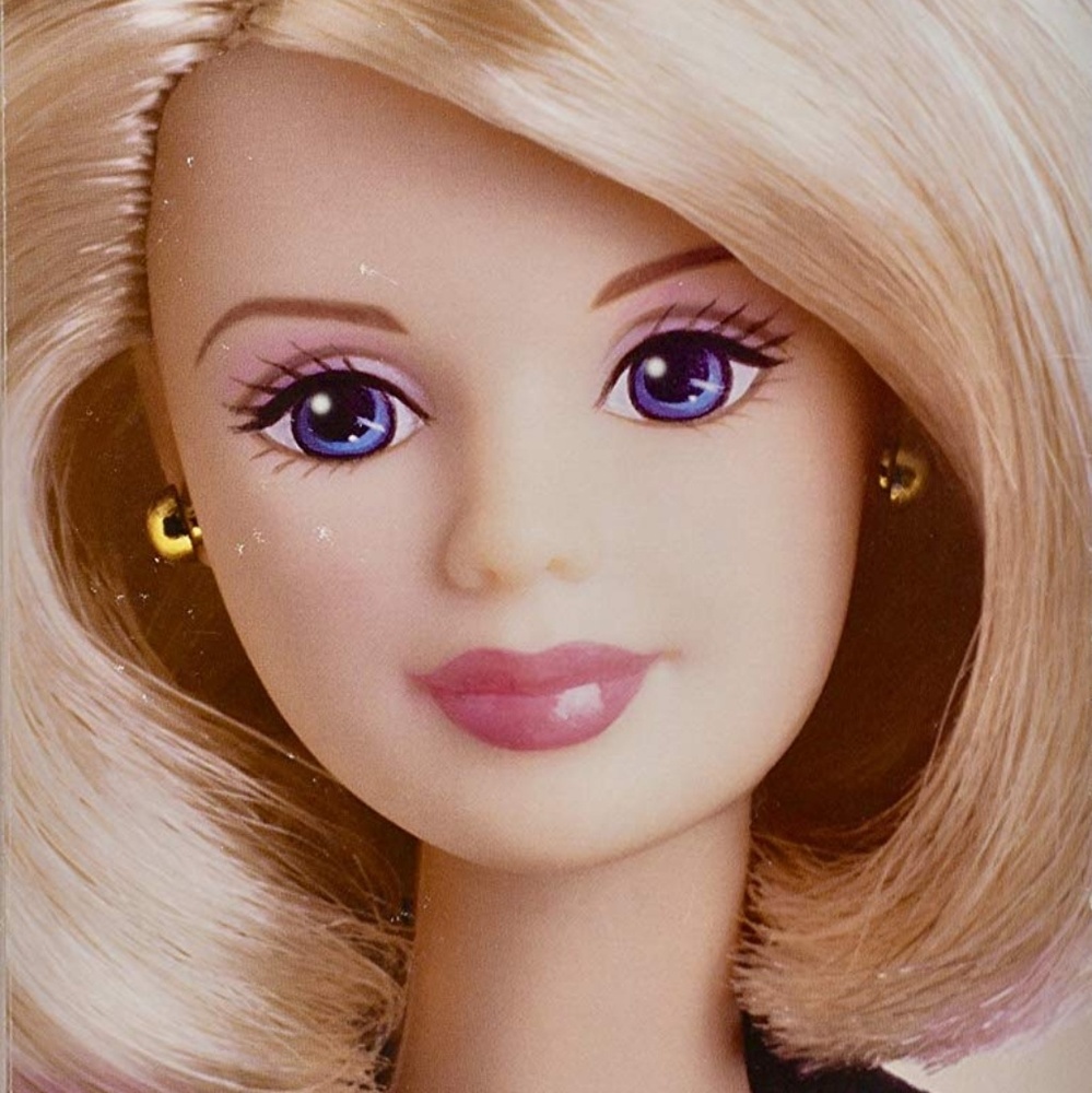 1998 Barbie Avon Exclusive Avon Representative NIB